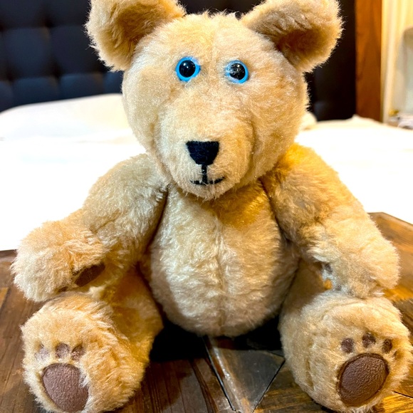 Vintage Teddy Bear - Picture 1 of 4